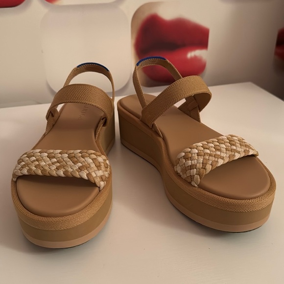 Never worn Rothy’s platform sandals - Picture 1 of 3